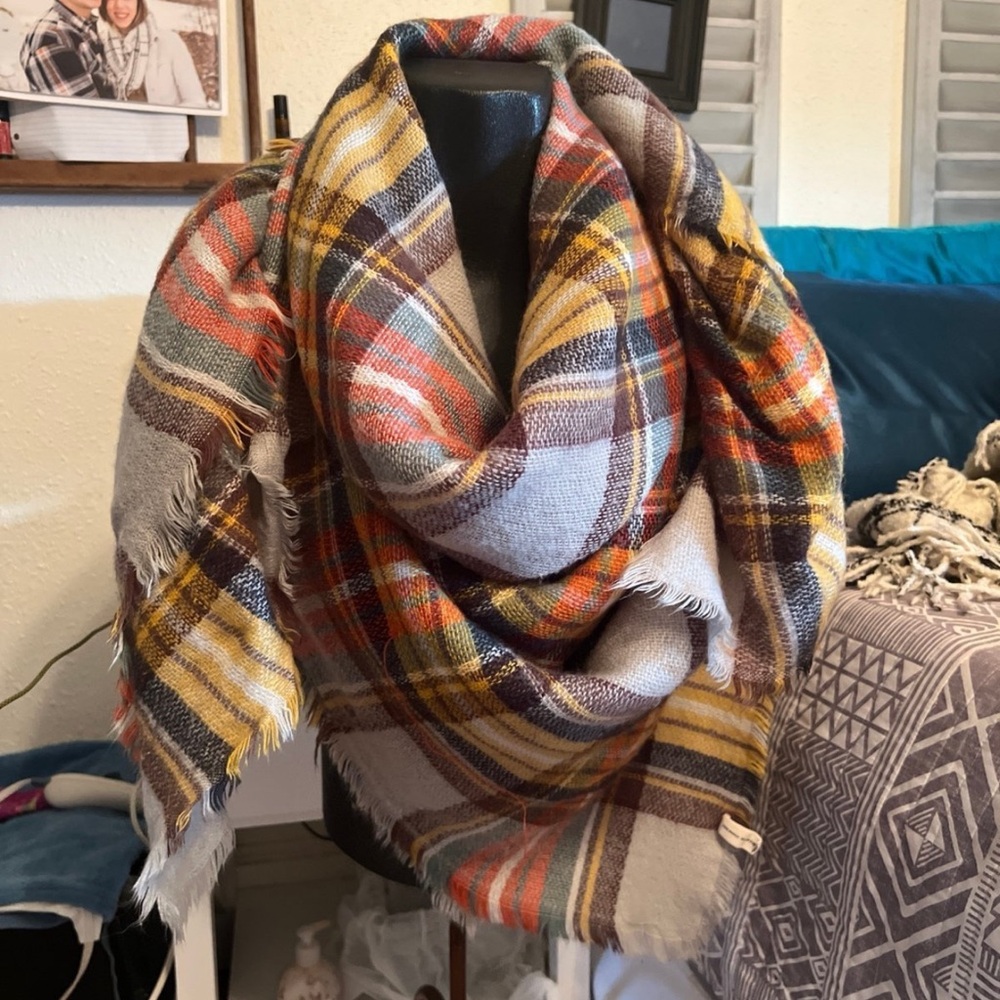 Plaid Multicolor Scarf